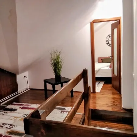 Lovely Central Apartment Brasov Exterior photo