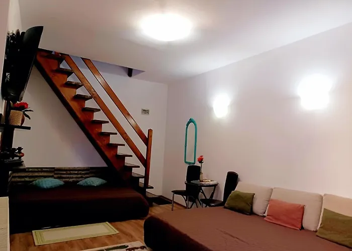 Lovely Central Apartment